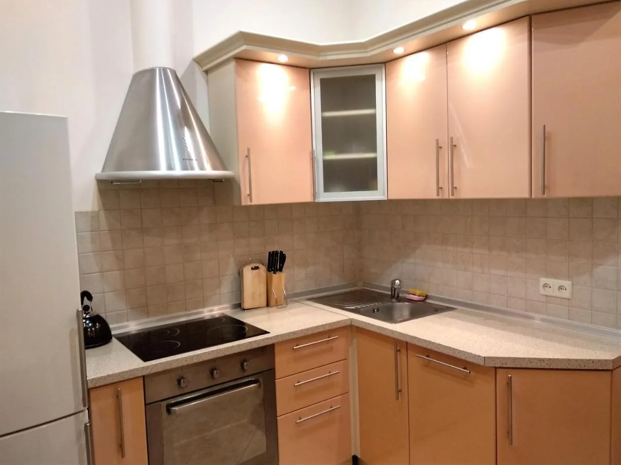Ok Apartments On Klovska - Kiev Ukraine